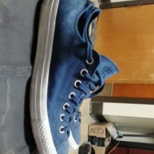 Converse all star suede